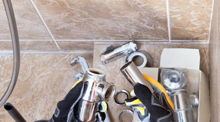 Professional gutter cleaning in Mount Victoria, MD